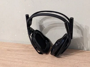 NO BASE STATION Astro A50 wireless headset Gen 4 for Xbox PS5 PS4 PC - Picture 1 of 17