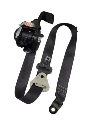 Jeep Compass 2011-2017 conjunto retractor de cinturón de seguridad delantero izquierdo negro OEM. Foto 1 de 2