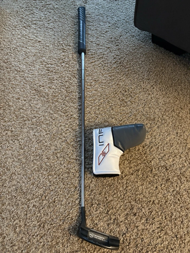 Putter Wilson Staff Infinite Grant Park Foto 1 de 4