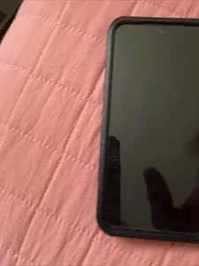 Samsung Galaxy S25 - Picture 1 of 3
