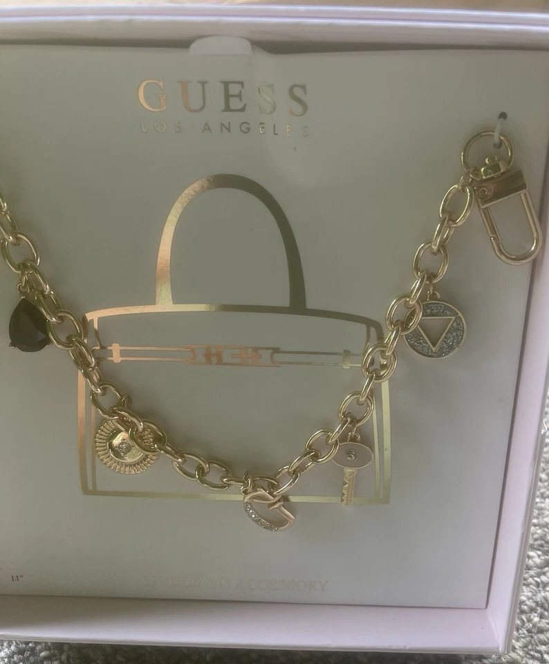"Dijes para collar Guess 11""" Foto 1 de 1