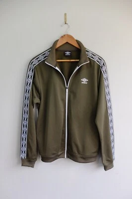 Umbro Track TT Tracksuit jacket M Green Sportswear Casual VGC - Image 1 of 4