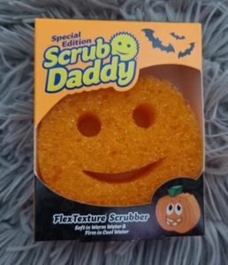 Scrub Daddy Limited Edition Pumpkin Shape for Halloween - Imagen 1 de 3