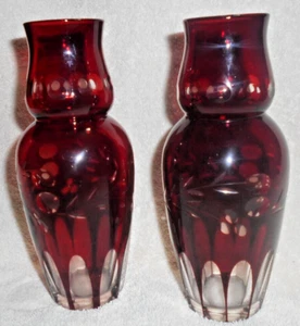 Pair of Ruby Red Vases - Picture 1 of 6