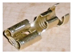 10 STÜCK Flachsteckhülsen 6,3 x 0,8 mm unisoliert mit Rastnase  (4-6mm²) - Bild 1 von 2