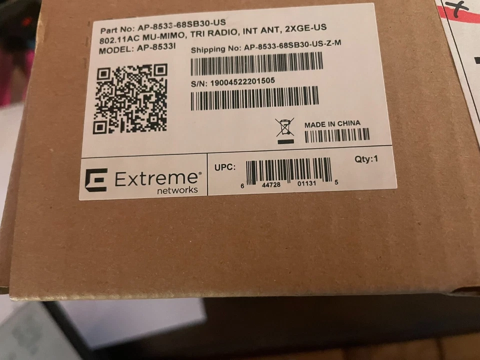 Extreme Networks AP-8533i 802.11ac MU-MIMO Tri Radio Int Ant AP-8533-68SB30-US - Image 1 of 1