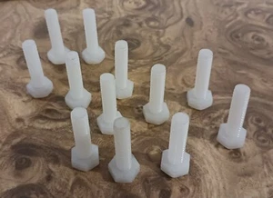 Tornillo hexagonal totalmente roscado de nailon 1/4"-20 x 1" (lote de 12). NUEVO. Envío gratis - Imagen 1 de 4