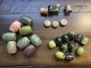 NATURAL STONE BEADS GREEN ASSORTED 26 PIECE LOT - Picture 1 of 5