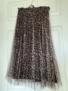 Size 10 Leopard Print Skirt - Picture 1 of 4