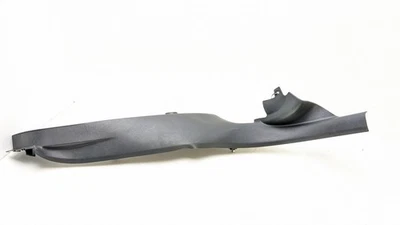 AUDI Q2 C PILAR MOLDURA LADO CONDUCTOR TRASERO DERECHO 81A867768 2017 Foto 1 de 4