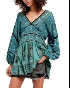 Free People Luna Green Black flowy top size Small boho beachy peasant festival - Picture 1 of 8