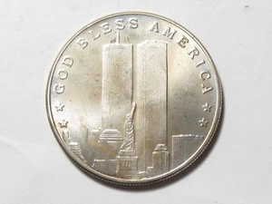 Ronda de plata fina 9/11 Twin Towers World Trade Center 1 Troy OZ .999 - #11314-3 - Imagen 1 de 2