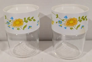 Pyrex Store N See 2er Set Wildblumen kleine Aufbewahrung Gewürzglas Salz Pfeffer Deckel - Bild 1 von 13