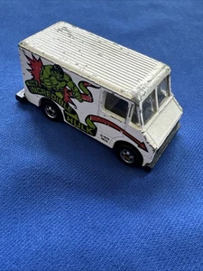 1976 Hot Wheels Mattel The Incredible Hulk White Van - Picture 1 of 5