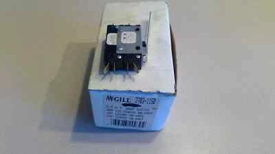NOS Mcgill Limit SNAP Switch 2703-1150 FITS DIXIE CHOPPER 20244 SEAT SWITCH
