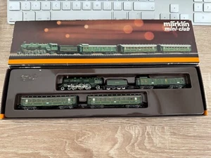 Märklin Spur Z 8102 Bayrischer Personenzug Top Zustand in OVP - Bild 1 von 5