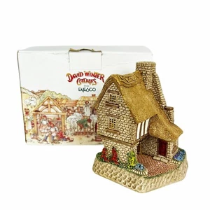 David Winter SEXTONS 1997 Collector's Guild Symbol Of Membership Cottage D1267 - Picture 1 of 10