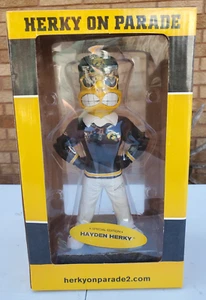 Figura Estatua Herky on Parade Iowa Hawkeyes Hayden Herky Edición Especial - Imagen 1 de 8
