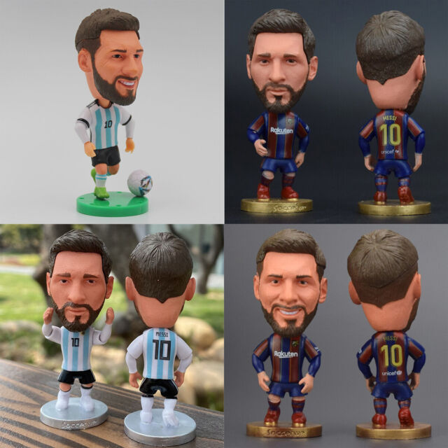 BANDAI NAMCO Entertainment Minix FC Barcelona Piqué 3#106 Collectible  Figure 12 cm