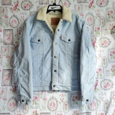 Chaqueta de camionero Sherpa azul claro Levis talla M forrada de pana frontal a presión Foto 1 de 4
