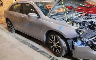 ALTERNADOR CHRYSLER 200 2007-2017 1745330 Foto 1 de 4