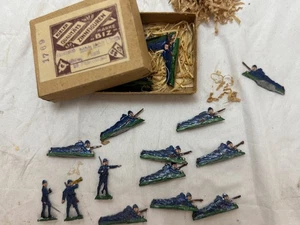 WWI French Infantry Flat Tin Soldiers Kieler BIZ 1769 Horizon Blue Boxed Set  - Picture 1 of 5