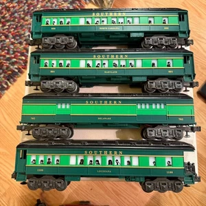 Lionel 29076 Southern Railroad 4-Car Baby Madison Passenger Set - Bild 1 von 12