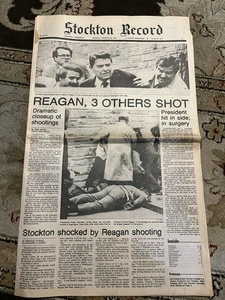 Stockton Report Reagan altri 3 colpi giornale 30 marzo 1981 - Foto 1 di 1
