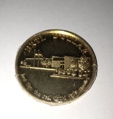 1999 Gold Ertl Collectors Coin Featuring IH 660 Tractor New Sealed in Plastic - Image 1 of 4