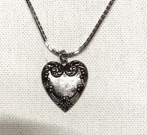 Antiqued Silver Tone Heart Necklace on 24" Chain - Picture 1 of 5