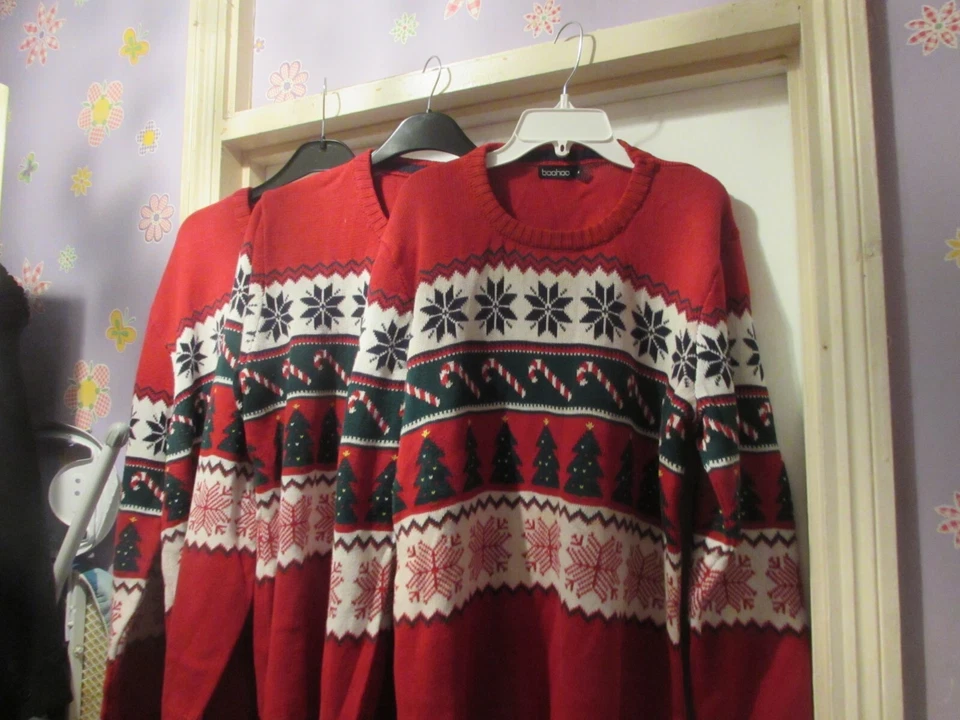 UNISEX NOVELTY CANDY CANE/TREES/CHRISTMAS THEMED JUMPERS SIZES M/L/3XL BY BOOHOO - Image 1 of 1