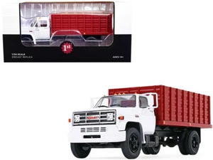 1970s GMC 6500 Grain Truck with Corn Load White and Red 1/34 Diecast Model by Fi - Picture 1 of 1
