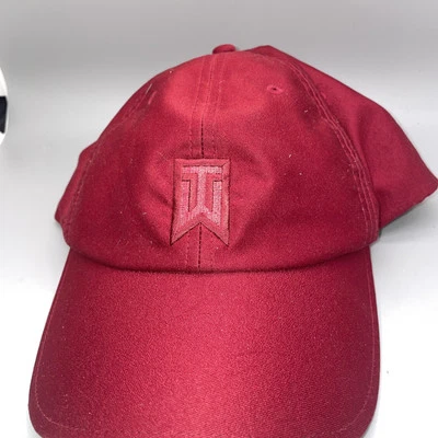 Tiger Woods Authentic Signature Maroon Golf Hat Strapback Embroidered TW - Imagem 1 de 4