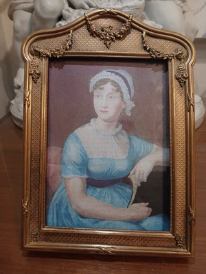 Antique 19th French Gilt Bronze Portrait Photo Frame - Image 1 of 4