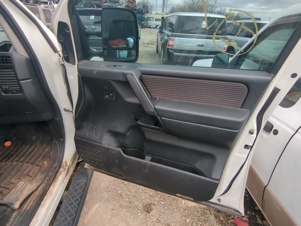 Nissan Titan 2010 pasajero delantero derecho interior panel puerta moldura RE0S4 Foto 1 de 1
