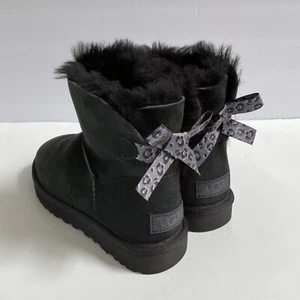 Ugg Mini Bailey Bow II Exotic Sheepskin Suede Black Women's Boots Sz 6 1102972 - Picture 1 of 10