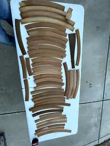 Lot of Tru-Scale HO Self Gauging Curved road bed 45 Pieces - Picture 1 of 5