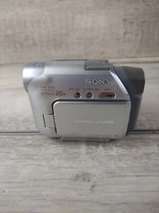 Sony DCR-HC32 Mini DV Camcorder Nightshot 20x Zoom PARTS OR REPAIR - Picture 1 of 10