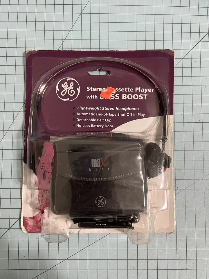 GE 3-5464 Stereo Cassette Player With Bass Boost Headphones