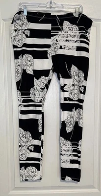 HUE Leggings Women’s Size XL Cotton Black White Floral Thin/Lightweight NEW - Image 1 of 4