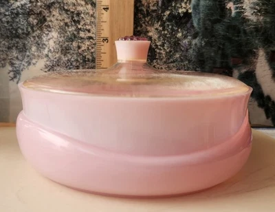 Avon pink SOMEWHERE Beauty Dust / Powder Empty container w/ 'GEMSTONE' top. MCM - Image 1 of 4