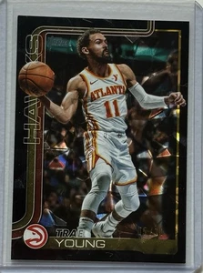 2025-26 Topps Basketball Trae Young Black Diamante 5/10 #61 Atlanta Hawks - Bild 1 von 2