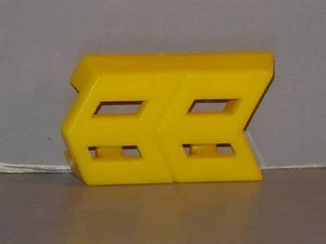 "G1 TRANSFORMADOR AUTOBOT OMEGA SUPREME CLIP MEDIO #1 ""LANZAMIENTO ORIGINAL 1985" - Imagen 1 de 1