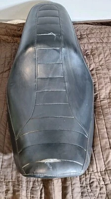 Asiento Harley Davidson 2 UP compatible con Dyna Super Glide Wide Glide Switchback 06-16 Foto 1 de 4