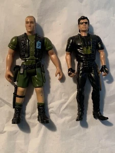 Lot of 2 Vintage 90s Jurassic Park Action Figures Kenner Hasbro Malcolm Maldoon - Picture 1 of 6