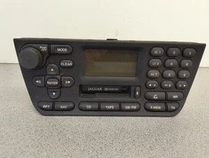 1998 1999 2000 2001 2002 2003 JAGUAR XJ8 RADIO CASSETTE PLAYER AJ2000W LNF4100AA - Picture 1 of 13