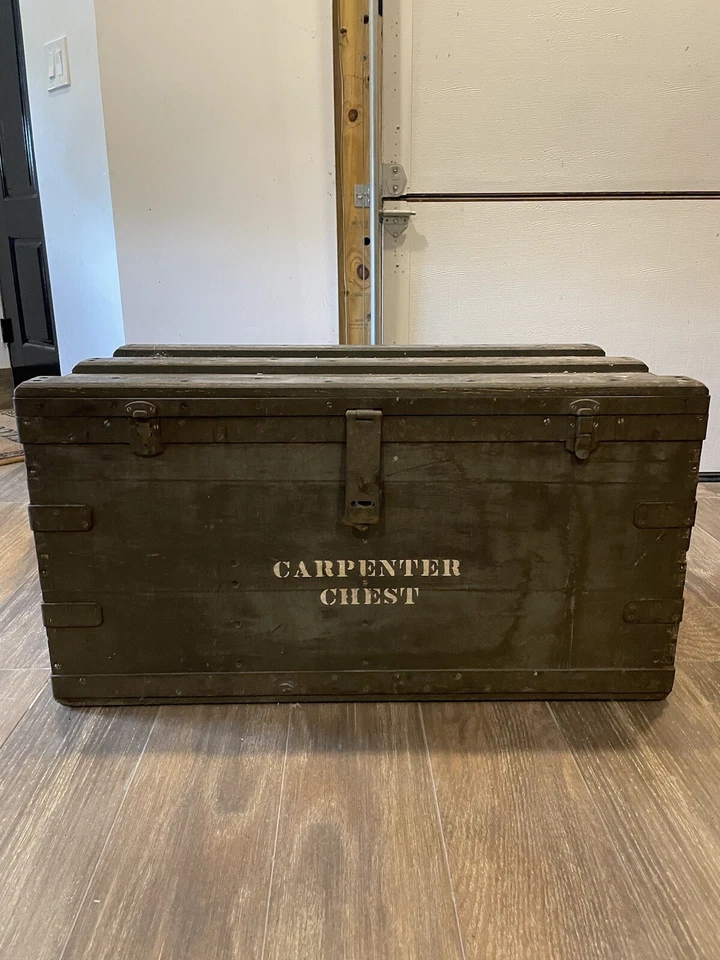 Antiguo cofre de carpintero de madera vintage con bandeja/caja de herramientas de almacenamiento baúl Foto 1 de 4