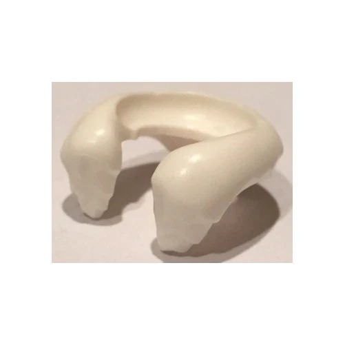 LEGO - Minifig, Collar Fur, Long (Penguin) - White - Image 1 of 1