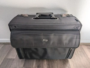 SOLO Rolling Bag Catalog Laptop Case + Combination Lock & Telescoping Handle - Picture 1 of 6