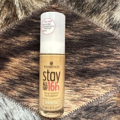 Essence: Stay All Day 16h - Long-Lasting Foundation - 09.5 Soft Buff - 30 ml - Bild 1 von 2